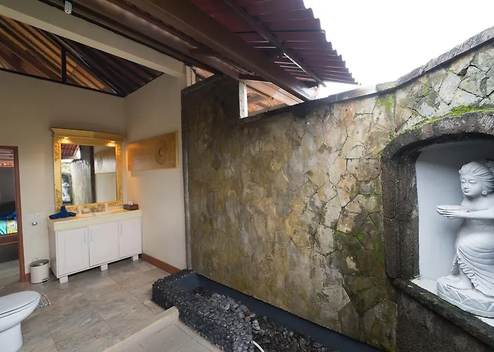 Villa Mudha Bali 4 Bedrooms *